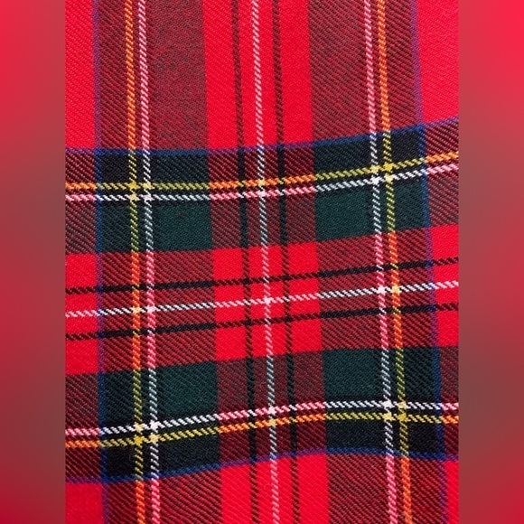 Excellent Condition, O'Neil of Dublin, Red Plaid, 100% Wool, Pencil Skirt, Sz 14 - Picture 8 of 8